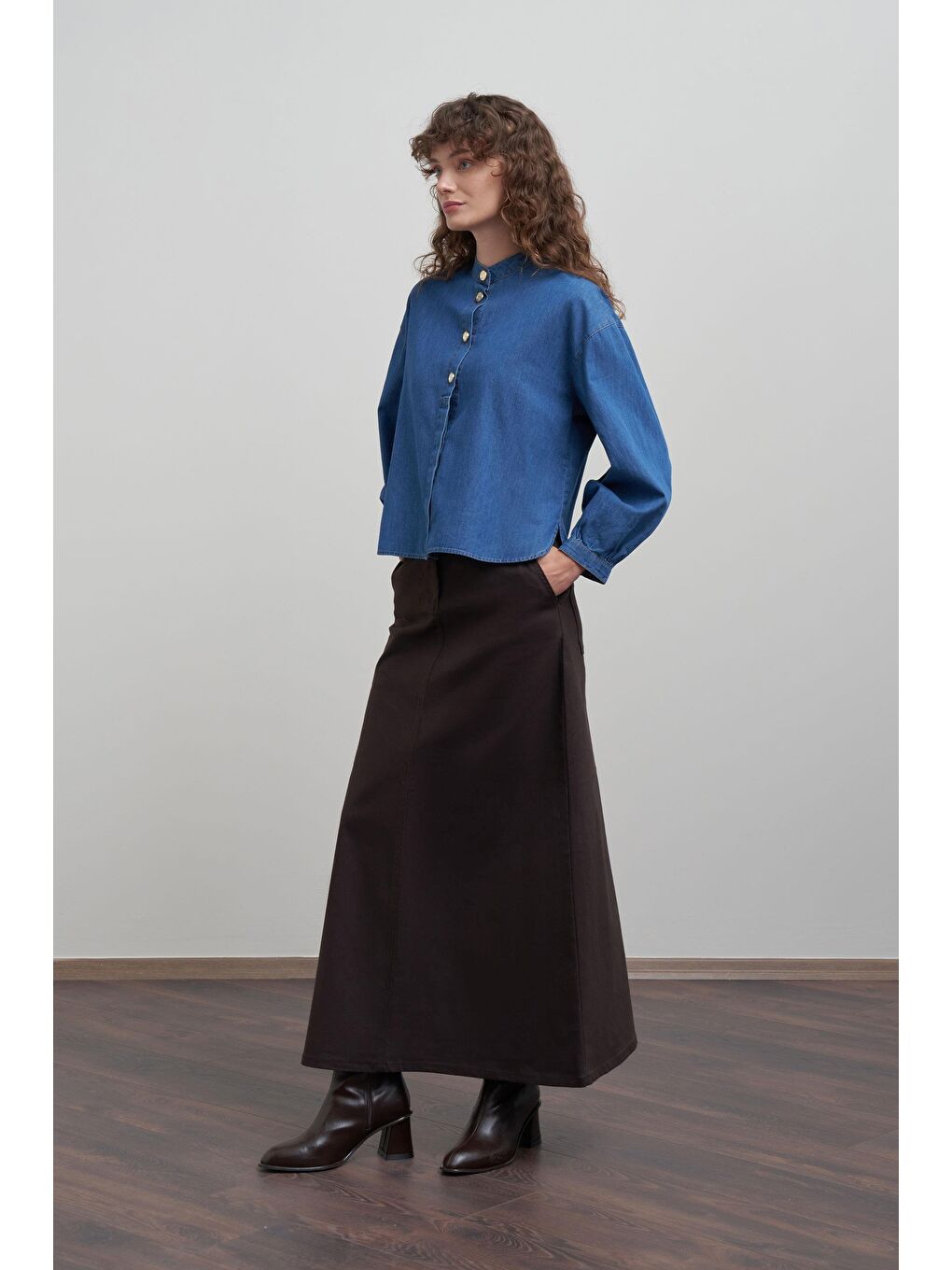 Açık Mavi-Gold Dügmeli Denim Gömlek-2