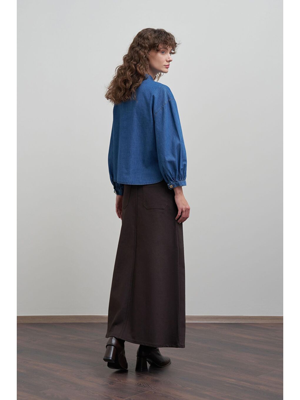 Açık Mavi-Gold Dügmeli Denim Gömlek-3