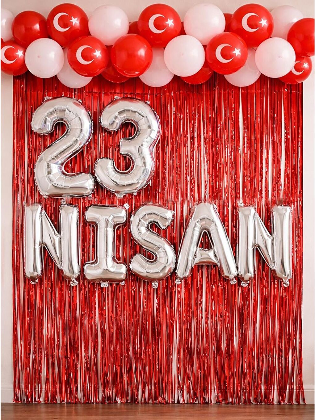 Kırmızı 23 Nisan Folyo Balonlu Dekorasyon Seti