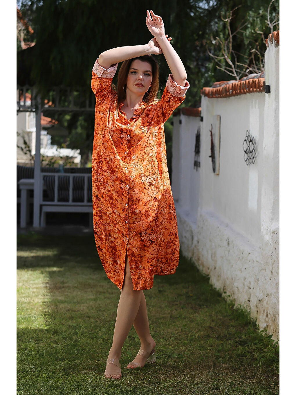 Turuncu Hakim Yaka Düğmeli Uzun Kollu Gizli Cepli Casual Viskon Dokuma Elbise 125 65-5