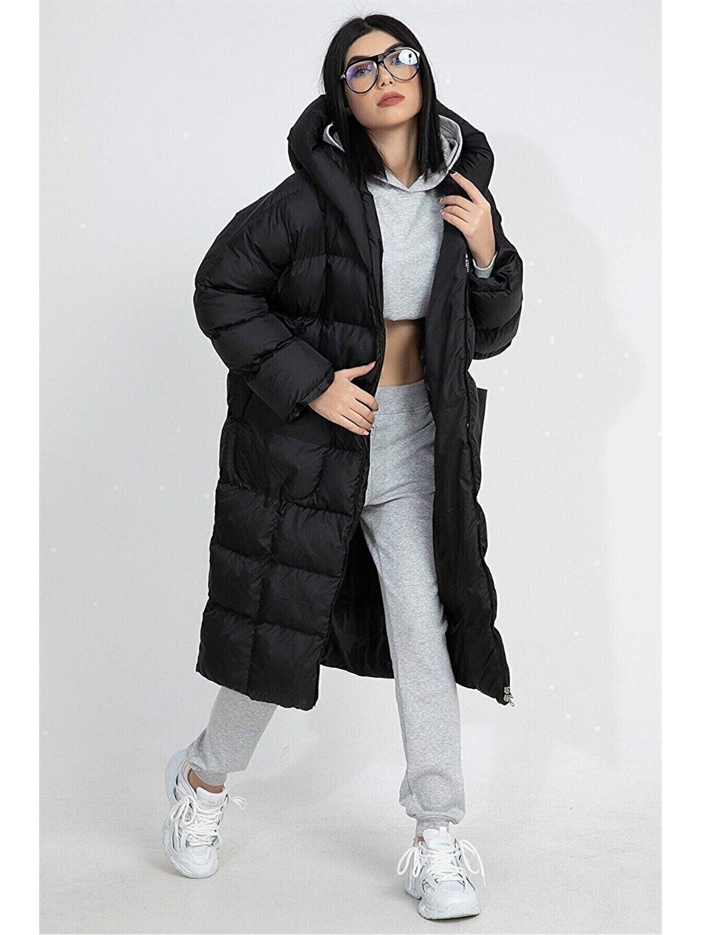 Kapüşonlu Uzun Oversize Şişme Kadın Mont - Siyah