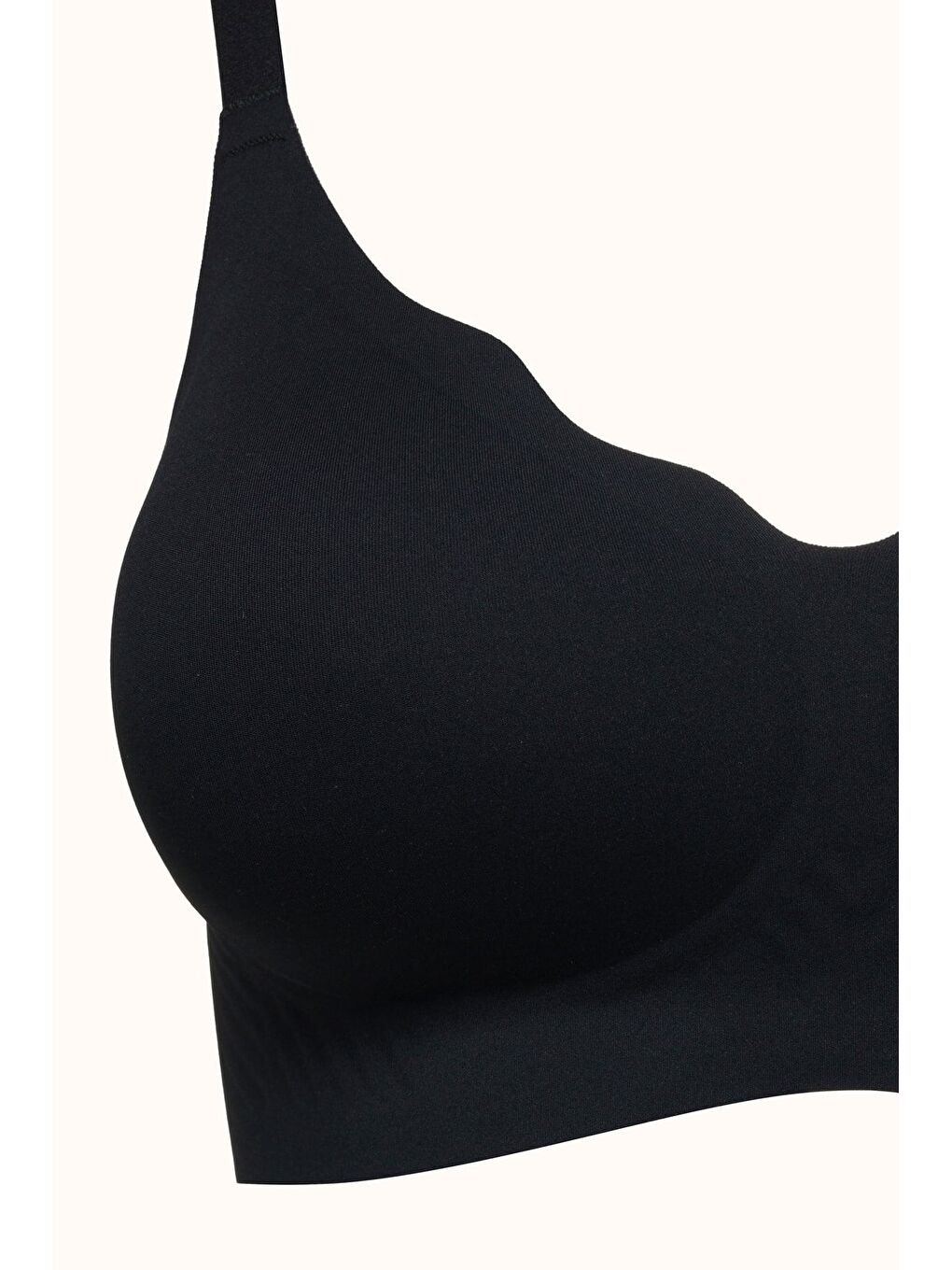 Balensiz Dikişsiz Lazer Kesim Pedli Sütyen Cc418 Siyah-1