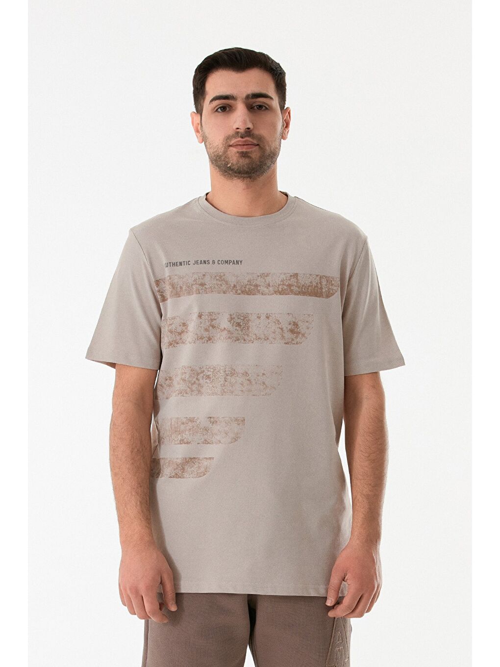 Bej Yazı Baskılı Bisiklet Yaka Tişört