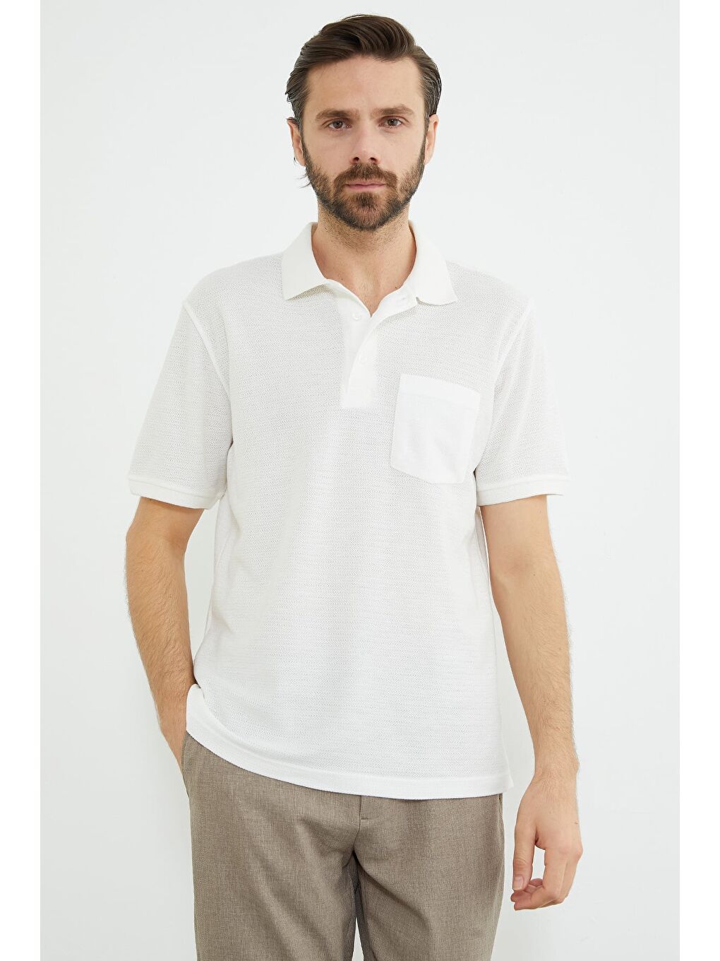 Ekru Desenli Tek Cepli Polo Yaka Tişört