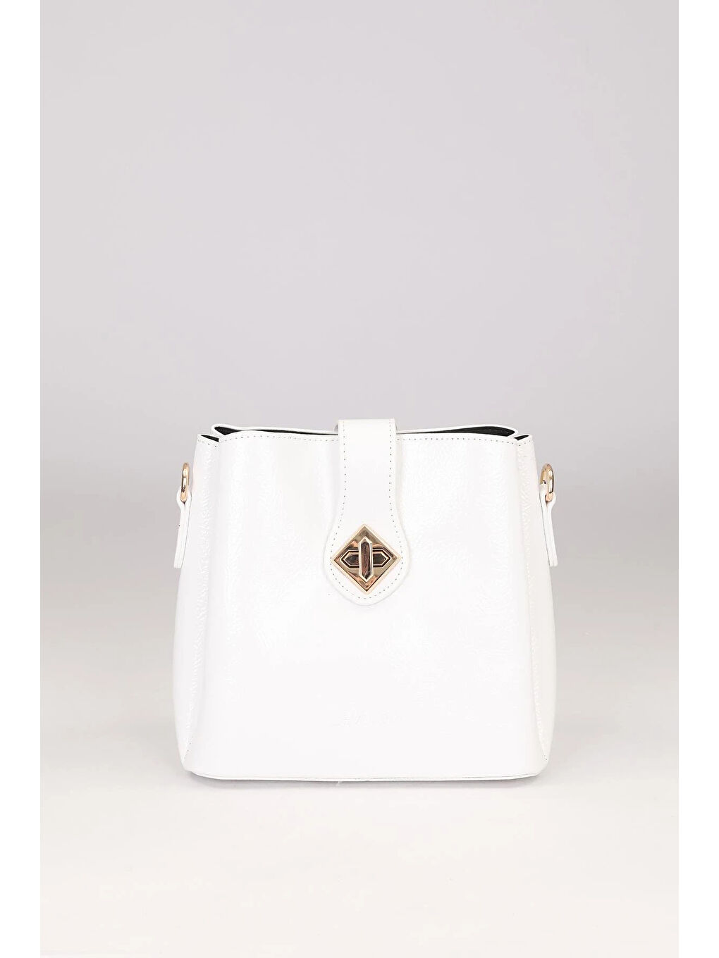 Beyaz Rugan Kadın Omuz Çantası 930167