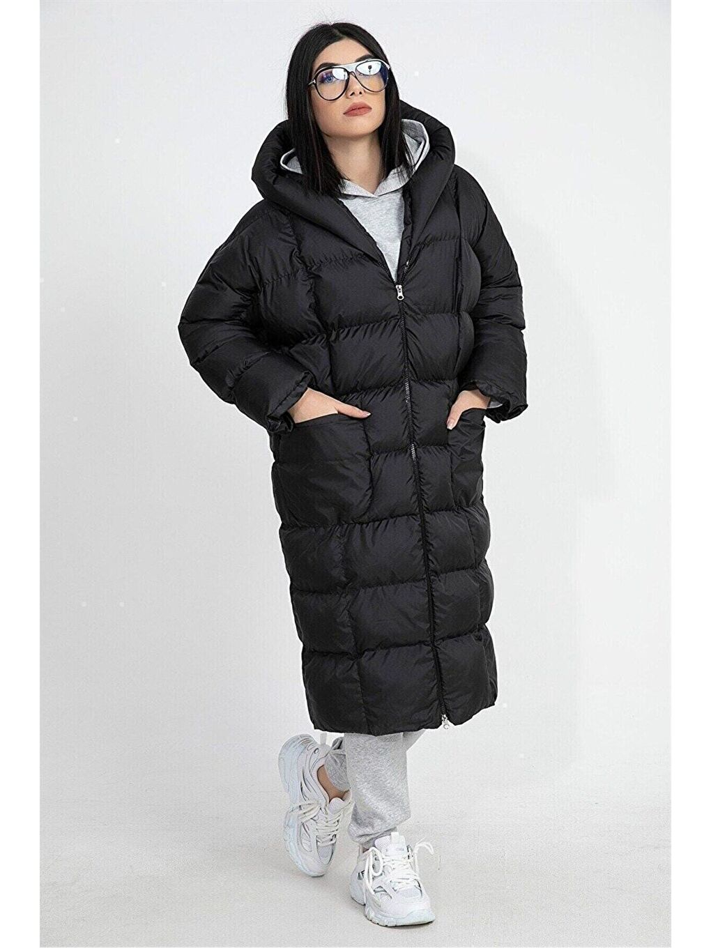 Kapüşonlu Uzun Oversize Şişme Kadın Mont - Siyah-2