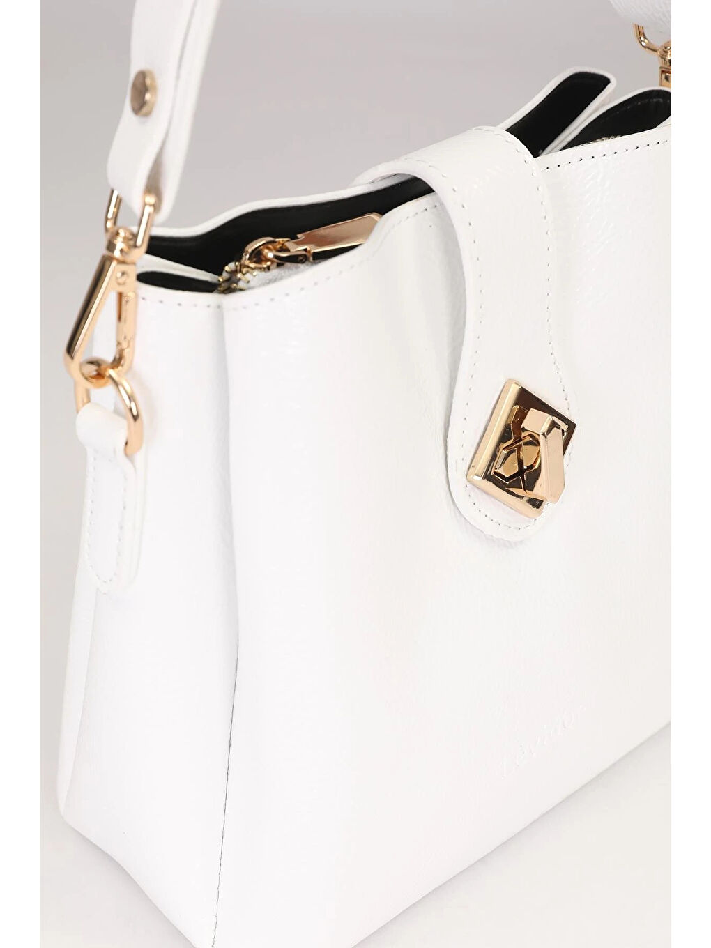 Beyaz Rugan Kadın Omuz Çantası 930167-3