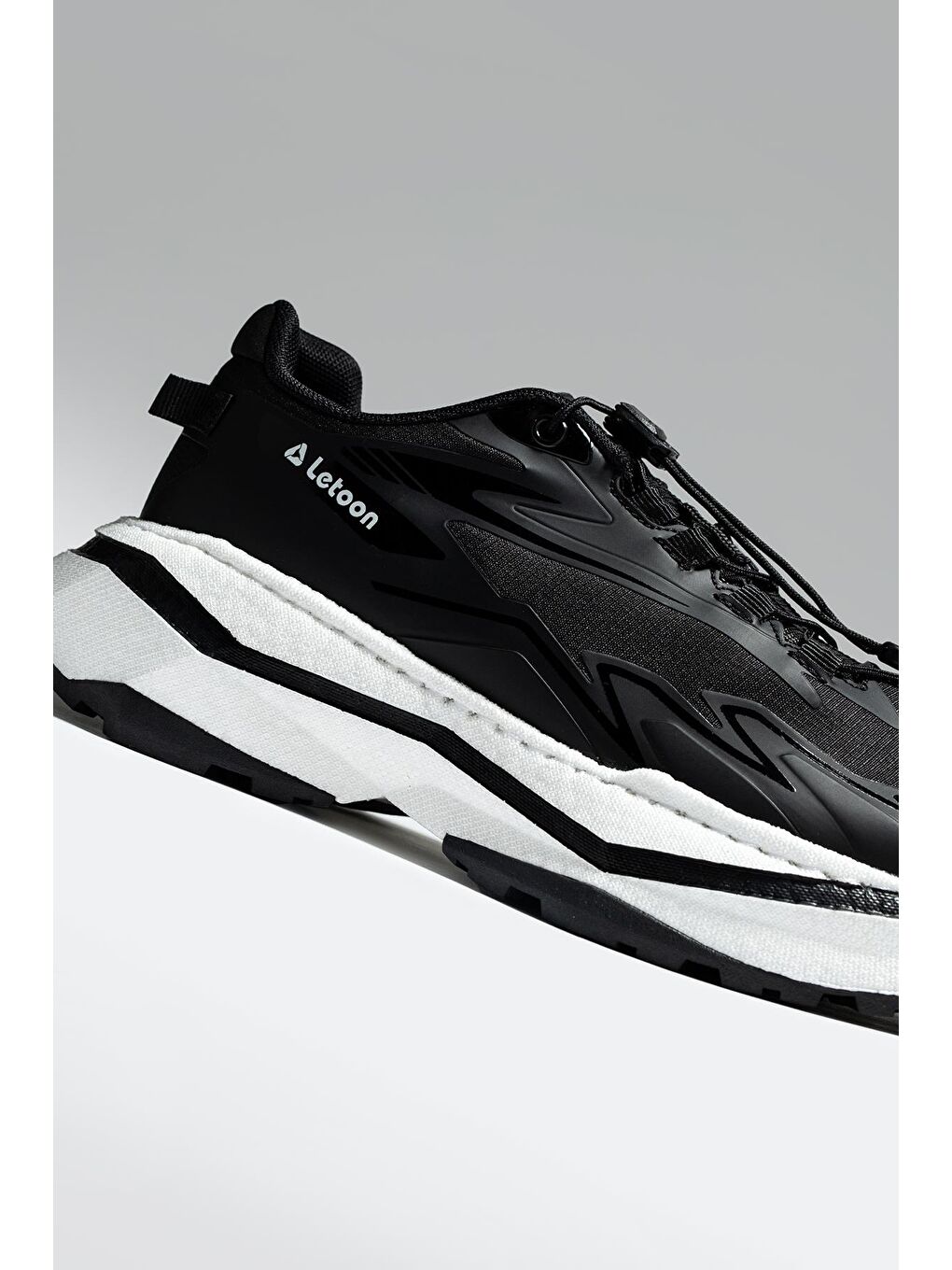 Siyah Nefes Alabilen, Konforlu Günlük Sneaker-1