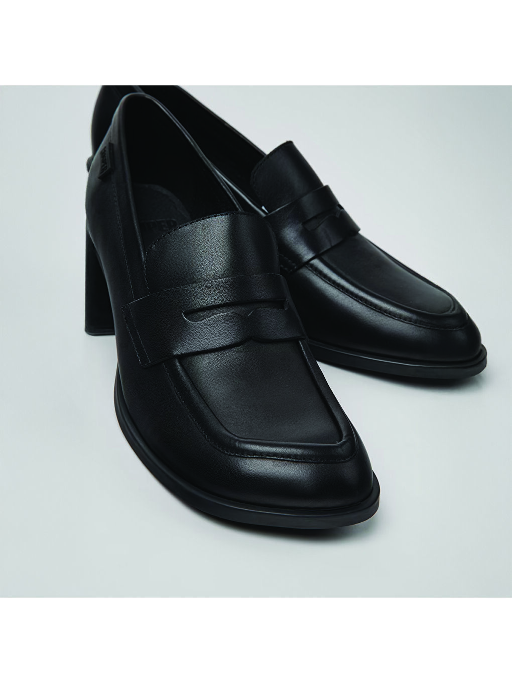 Siyah Kadın Topuklu Ayakkabı K201798-001 Kora Black-1