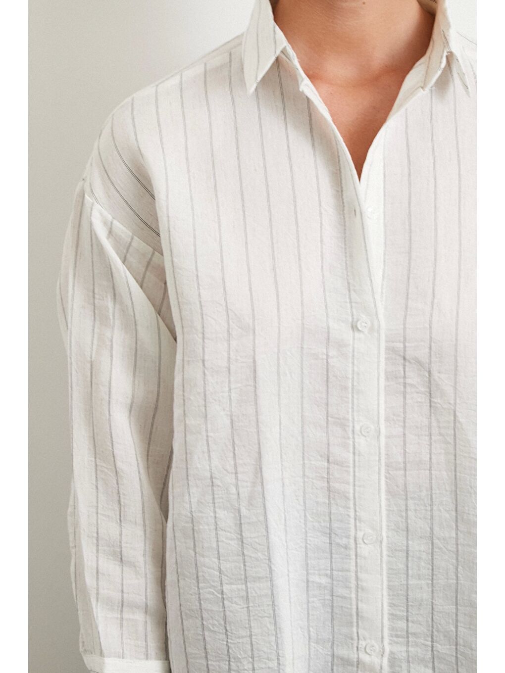 Pamuklu Çizgili Gömlek Beyaz-4