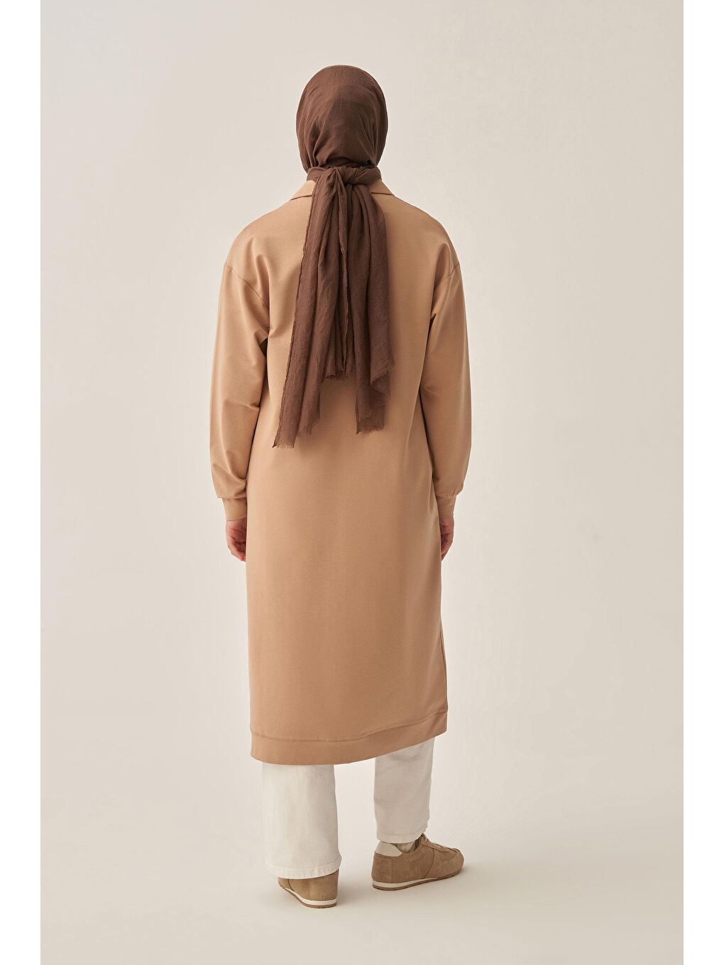 Bej Vizon-Pamuklu Aplike Detaylı Fermuarlı Sweat-2