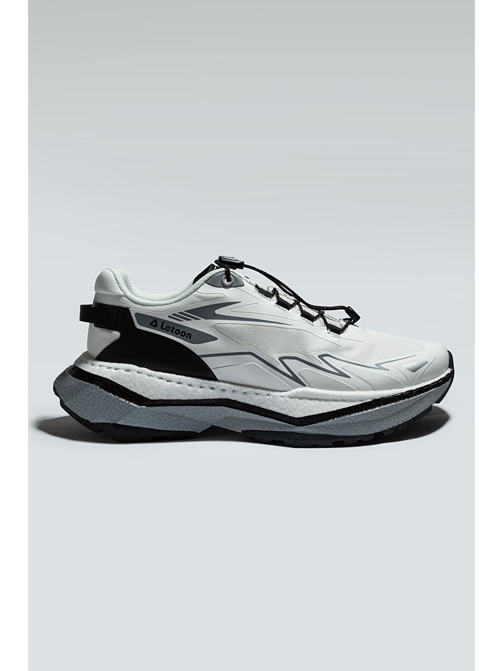 Beyaz Nefes Alabilen, Konforlu Günlük Sneaker