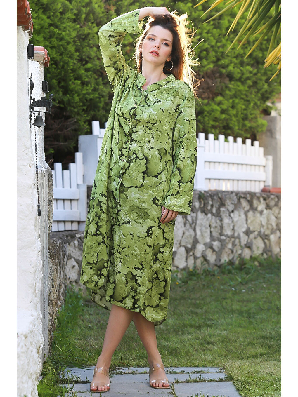 Açık Yeşil Hakim Yaka Düğmeli Uzun Kollu Gizli Cepli Casual Viskon Dokuma Elbise 125 65-7