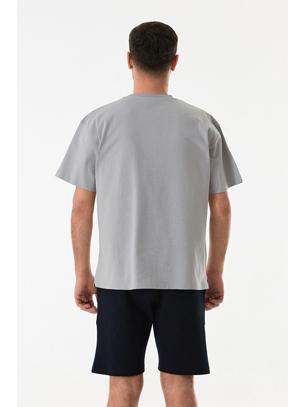 Gri Basic Bisiklet Yaka Oversize Tişört-3