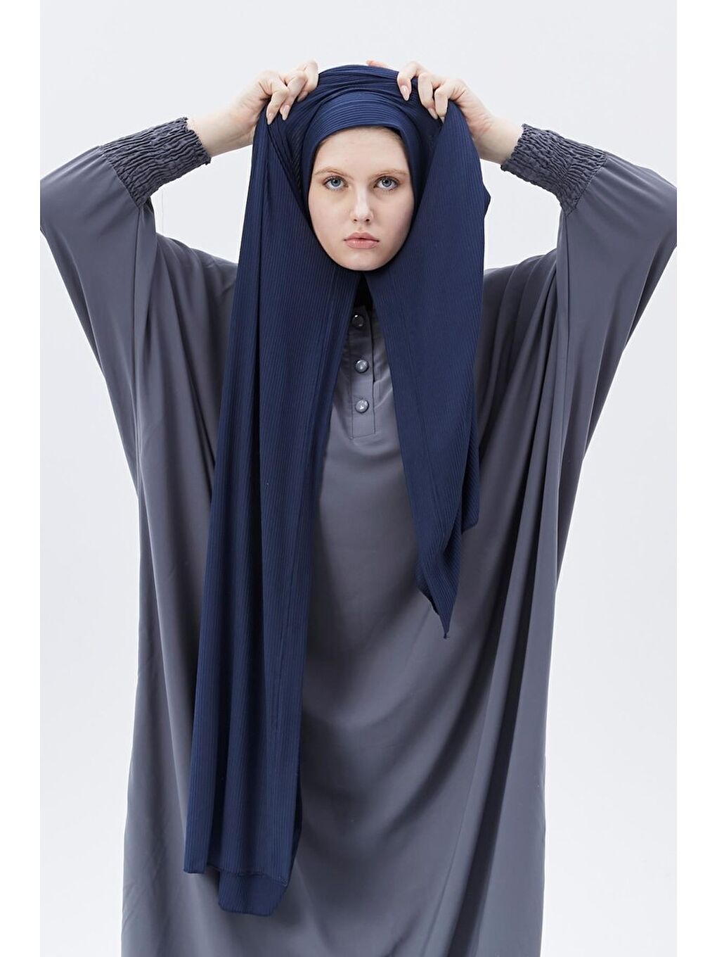 Lacivert Hazır Pratik Geçmeli Lüks Organik Çizgili Kaşkorse Şal Çapraz Hizalı