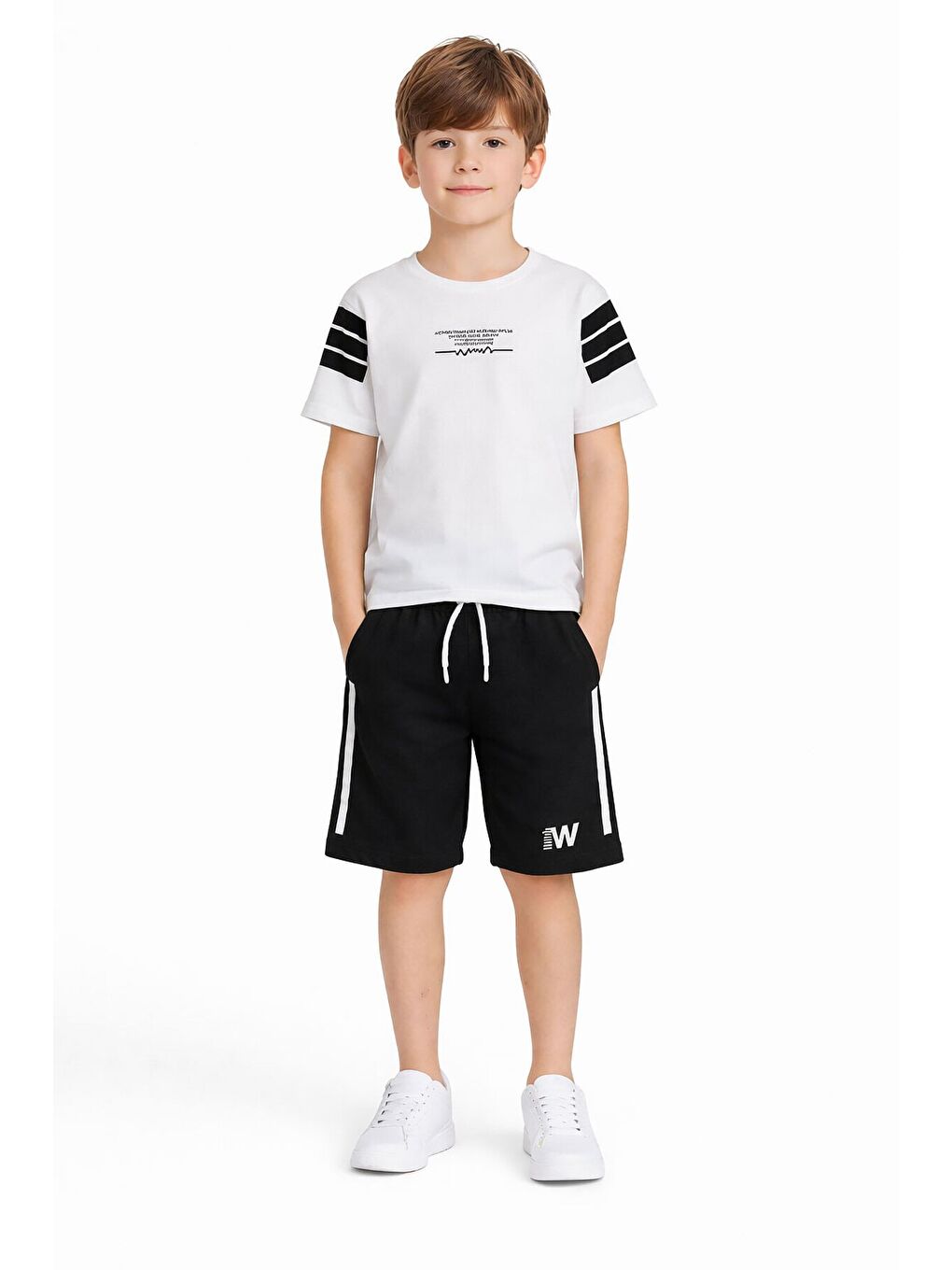 Ekru Şerit Detaylı Yazılı Tişörtlü Erkek Çocuk Şortlu Takım 23770-1