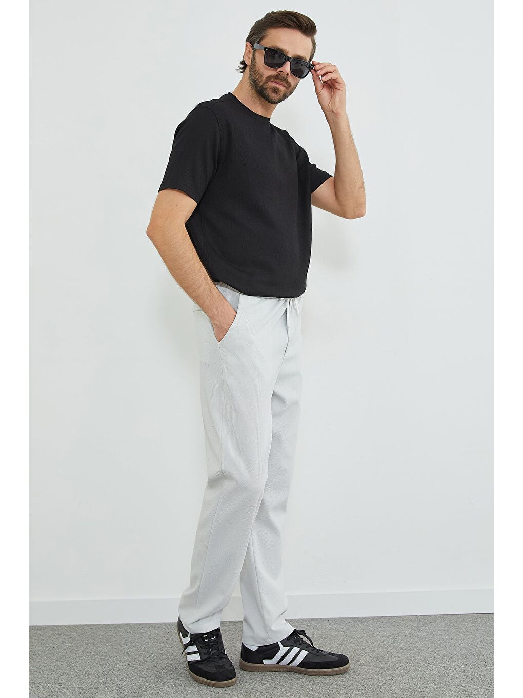 Bej Çizgili Beli Lastikli Pantolon-1