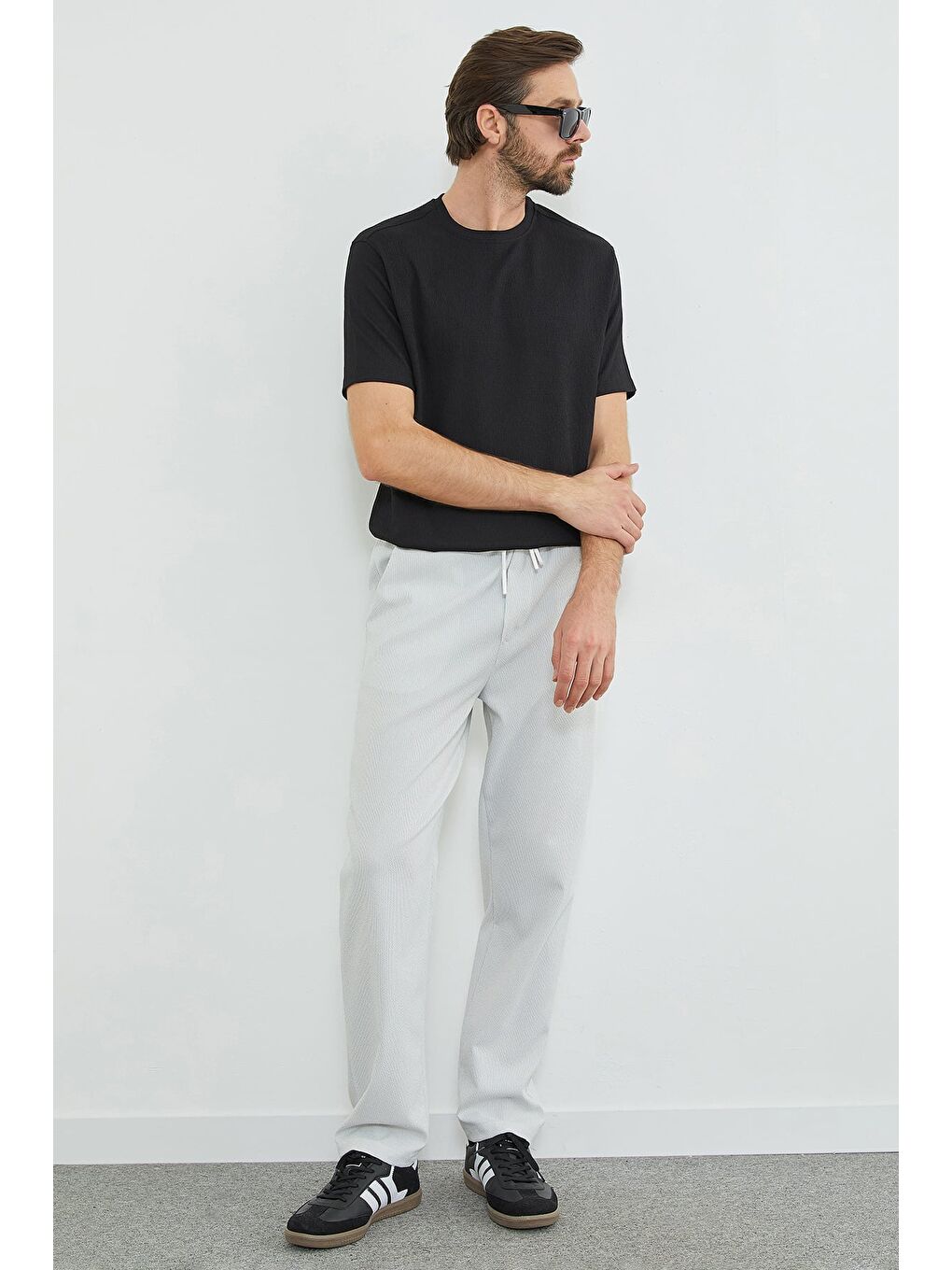 Bej Çizgili Beli Lastikli Pantolon-4