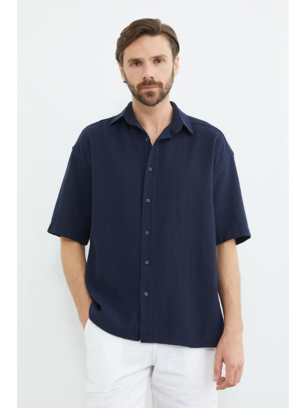 Lacivert Keten Görünümlü Kısa Kollu Gömlek-2