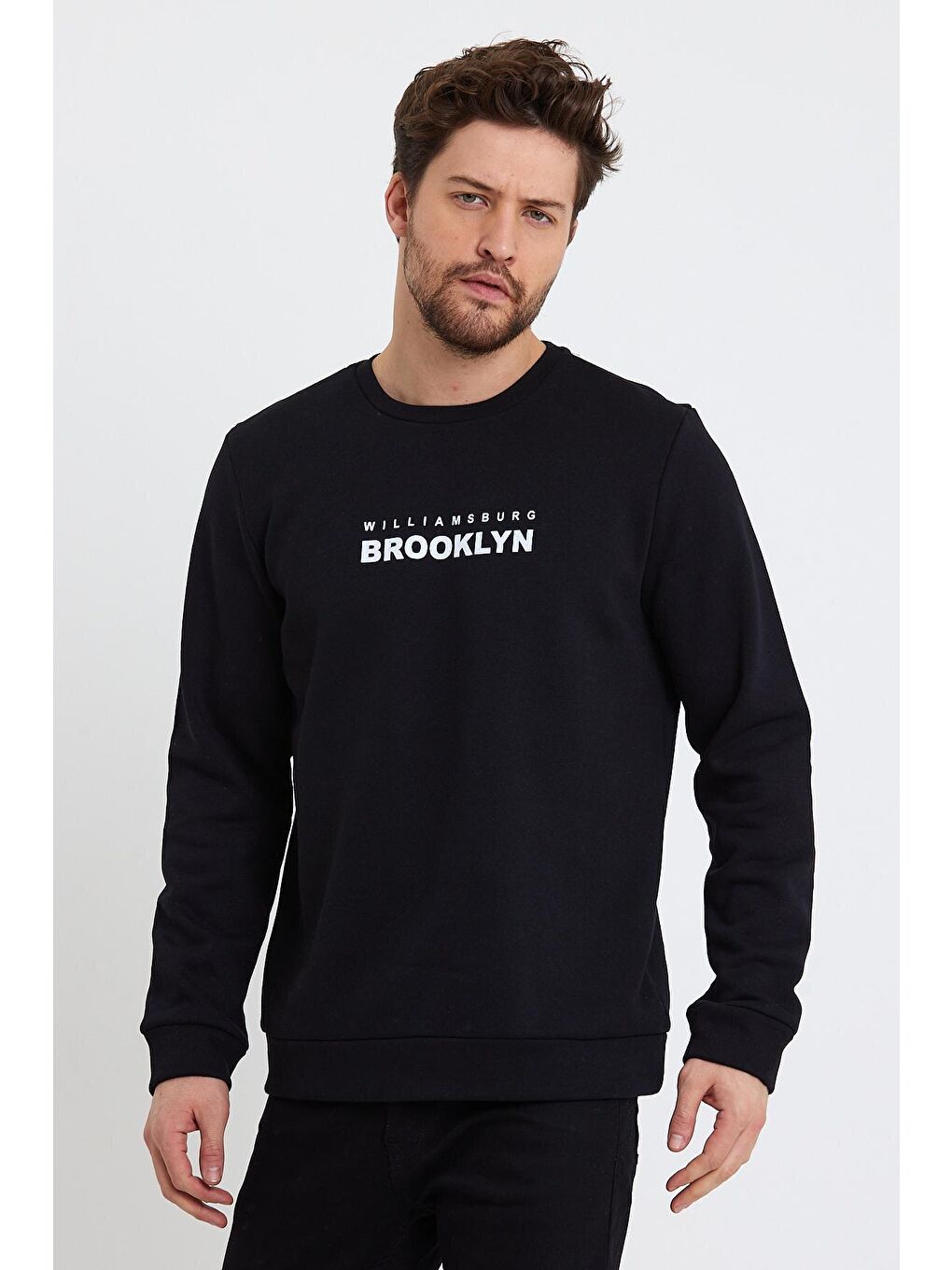 Siyah Erkek Bisiklet Yaka Regular Fit 3 İplik Kalın Brooklyn Baskılı Sweatshirt SPR24sw29-2