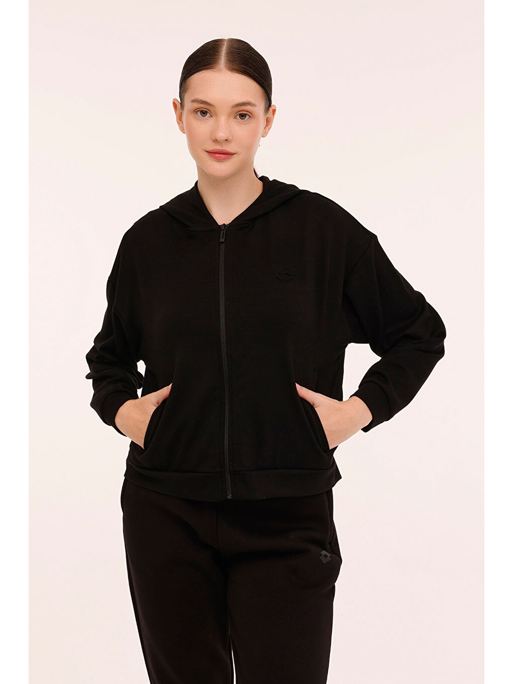 W-YELRO FZ HOODIE 4PR Siyah Kadın Eşofman Üstü-4