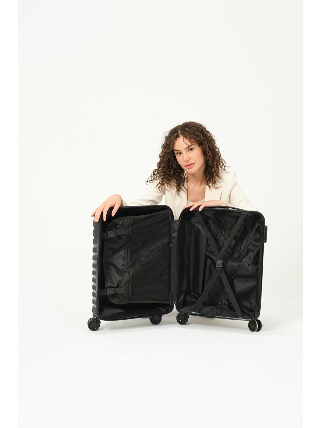 Kabin Boy Siyah PP Valiz-6