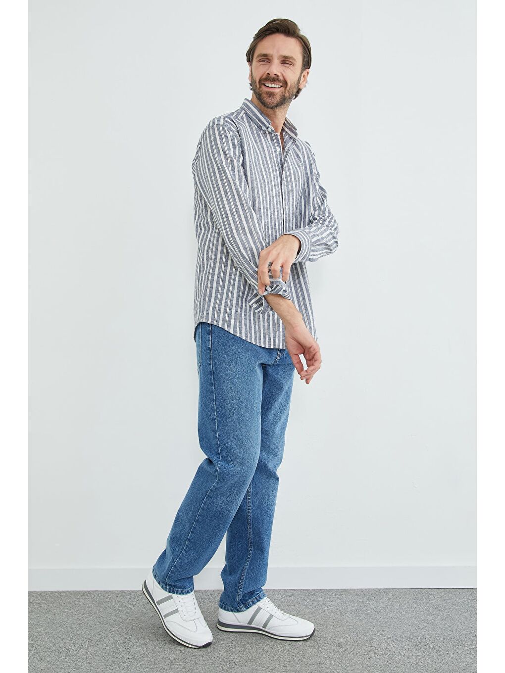 Lacivert Çizgili Keten Görünümlü Gömlek-4