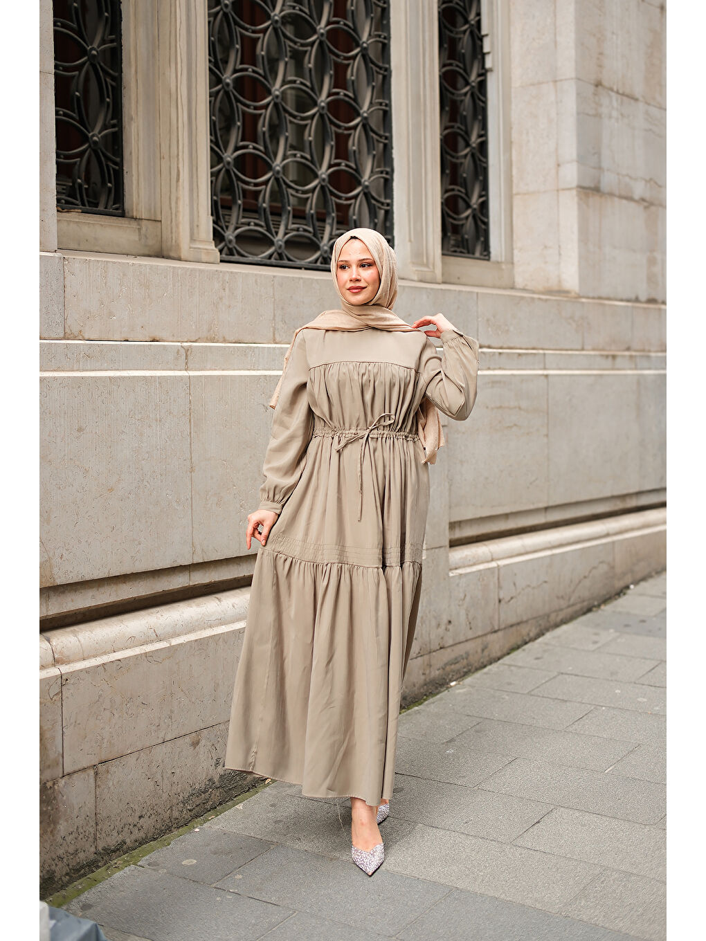 Kadın Süs Dikişli Büzgü Elbise Fıstık Yeşil-1