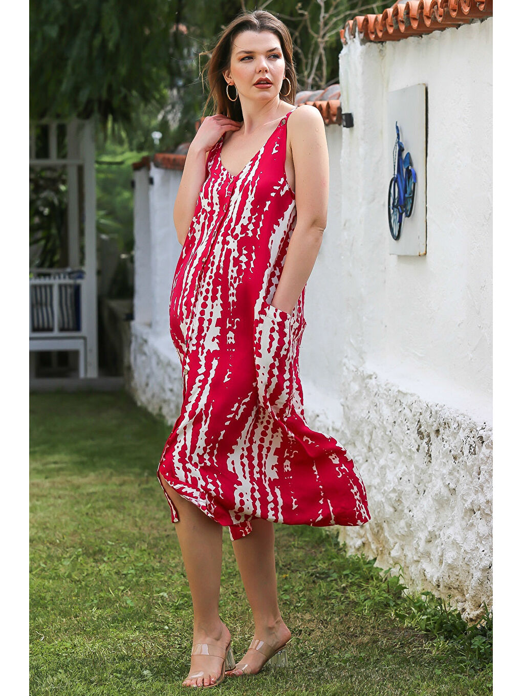 Kırmızı Askılı Düğmeli Cepli Allover Baskılı Casual Viskon Dokuma Elbise 115 60-3