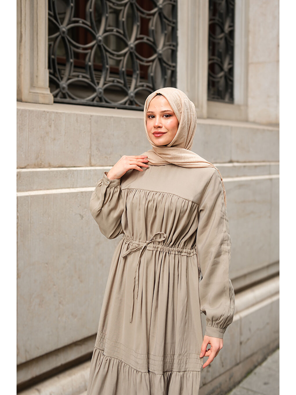 Kadın Süs Dikişli Büzgü Elbise Fıstık Yeşil-3