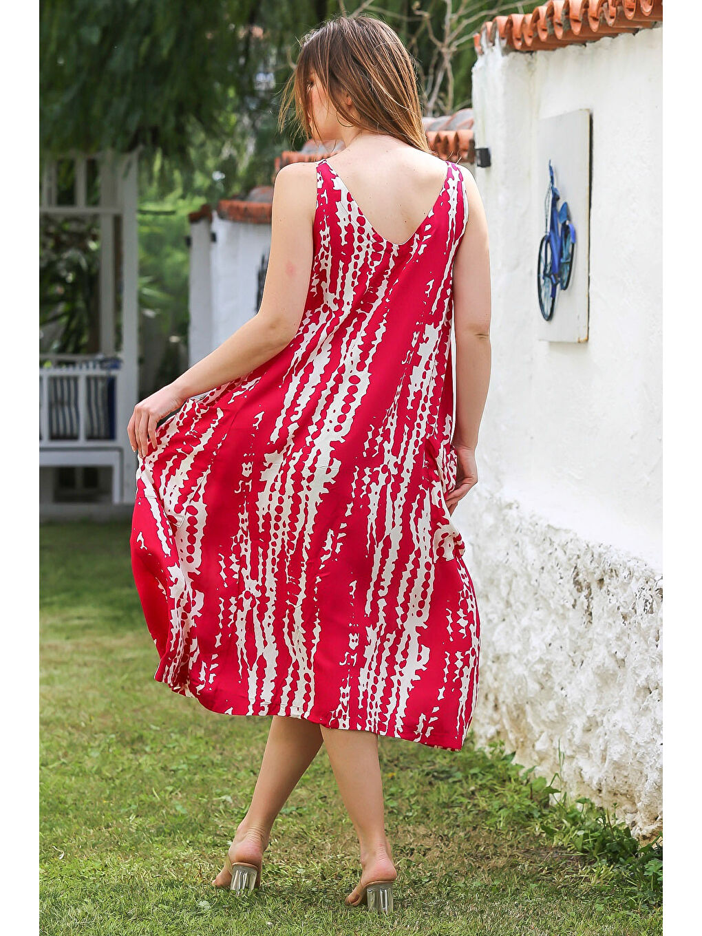 Kırmızı Askılı Düğmeli Cepli Allover Baskılı Casual Viskon Dokuma Elbise 115 60-6