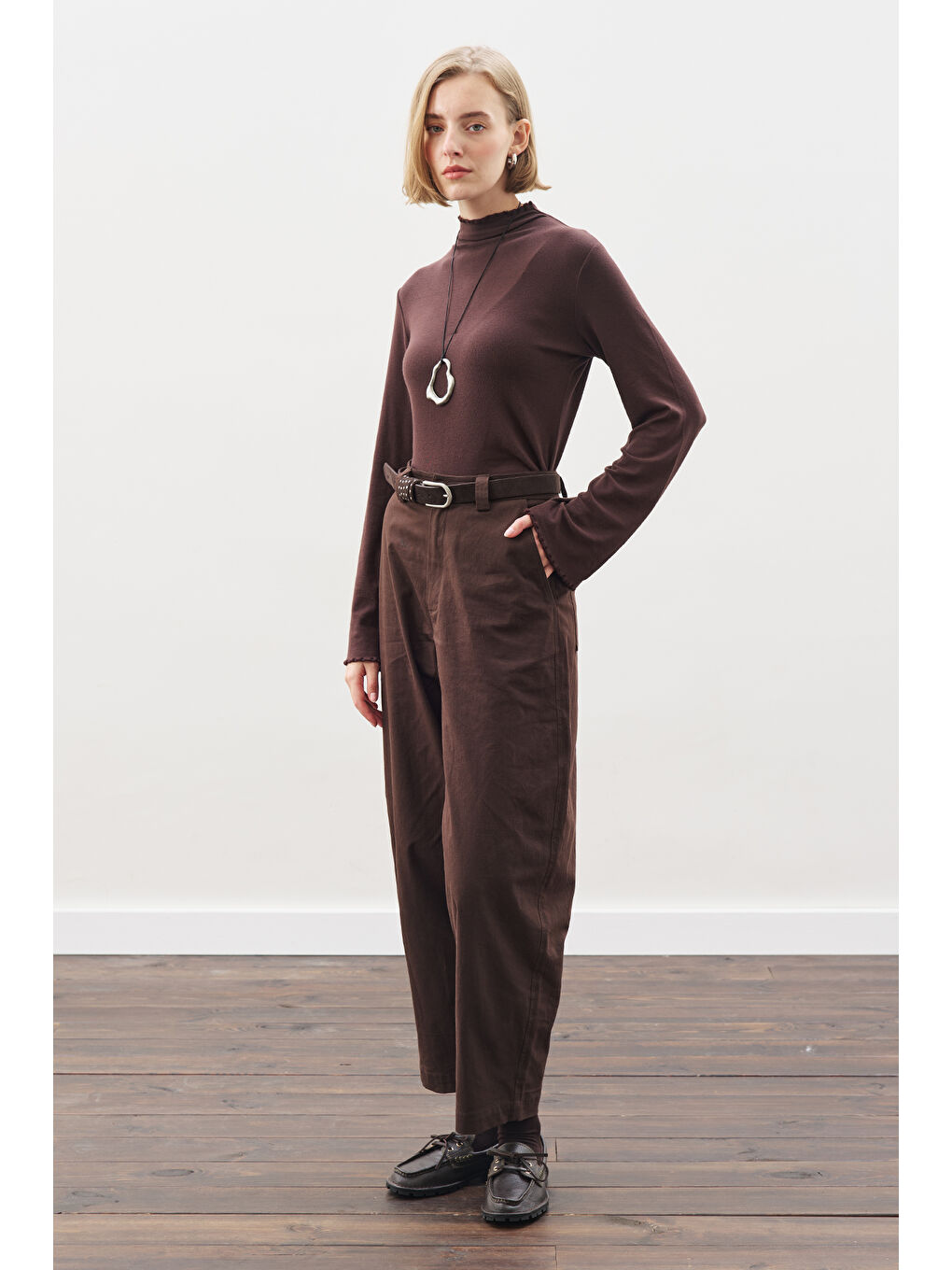 Kahverengi Barrel Pantolon Acı Kahve-1