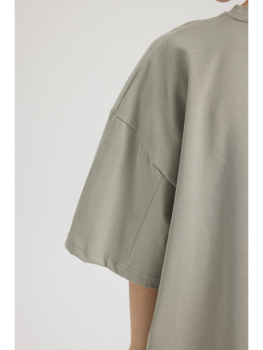 Pomelo Oversize Gri T-Shirt-7