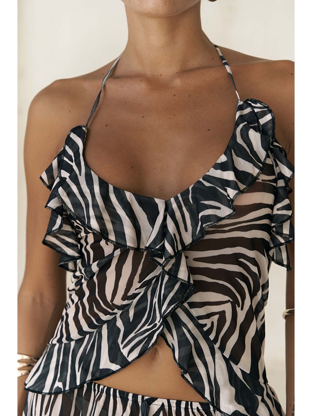 Sulliven Fırfır Detay Siyah Crop Pantolon Takım-6