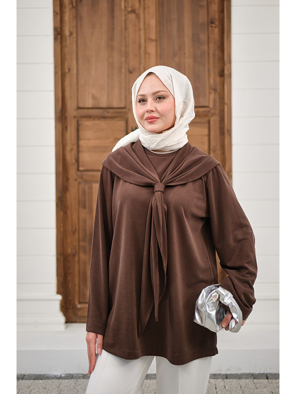 Kadın Yaka Pelerin Bağlamalı Bisiklet Yaka Tunik Kahverengi-1