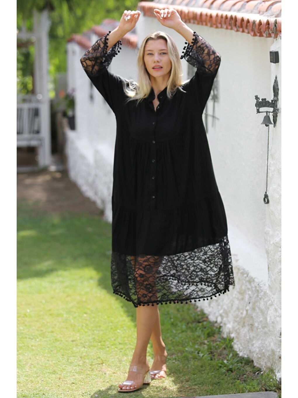 Siyah Hakim Yaka 3/4 Kol Düğmeli Kol Ve Etek Ucu Dantelli Dokuma Casual Elbise-5