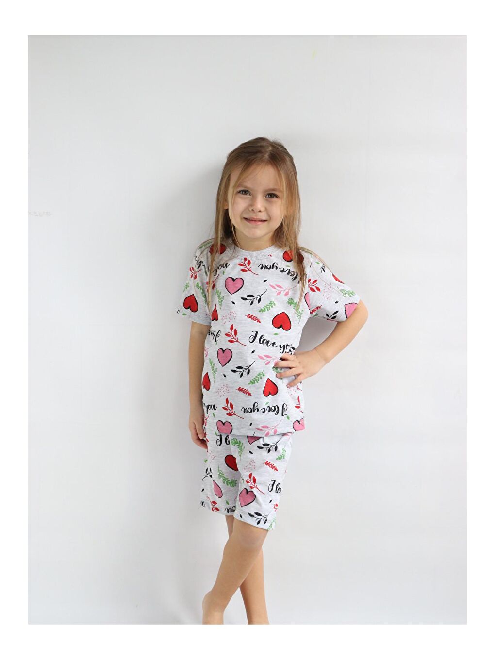 Kırmızı Kız Çocuk Gri Baskılı Şortlu Alt-Üst Basic Takım 3-10 Yaş-4