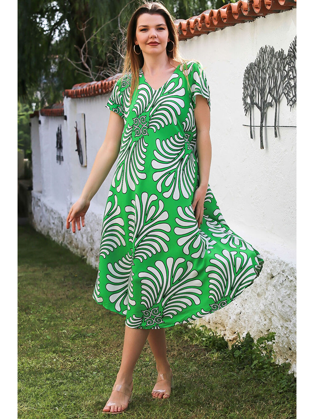 Yeşil V Yaka Düşük Kol Casual Viskon Dokuma Elbise 115 66-1