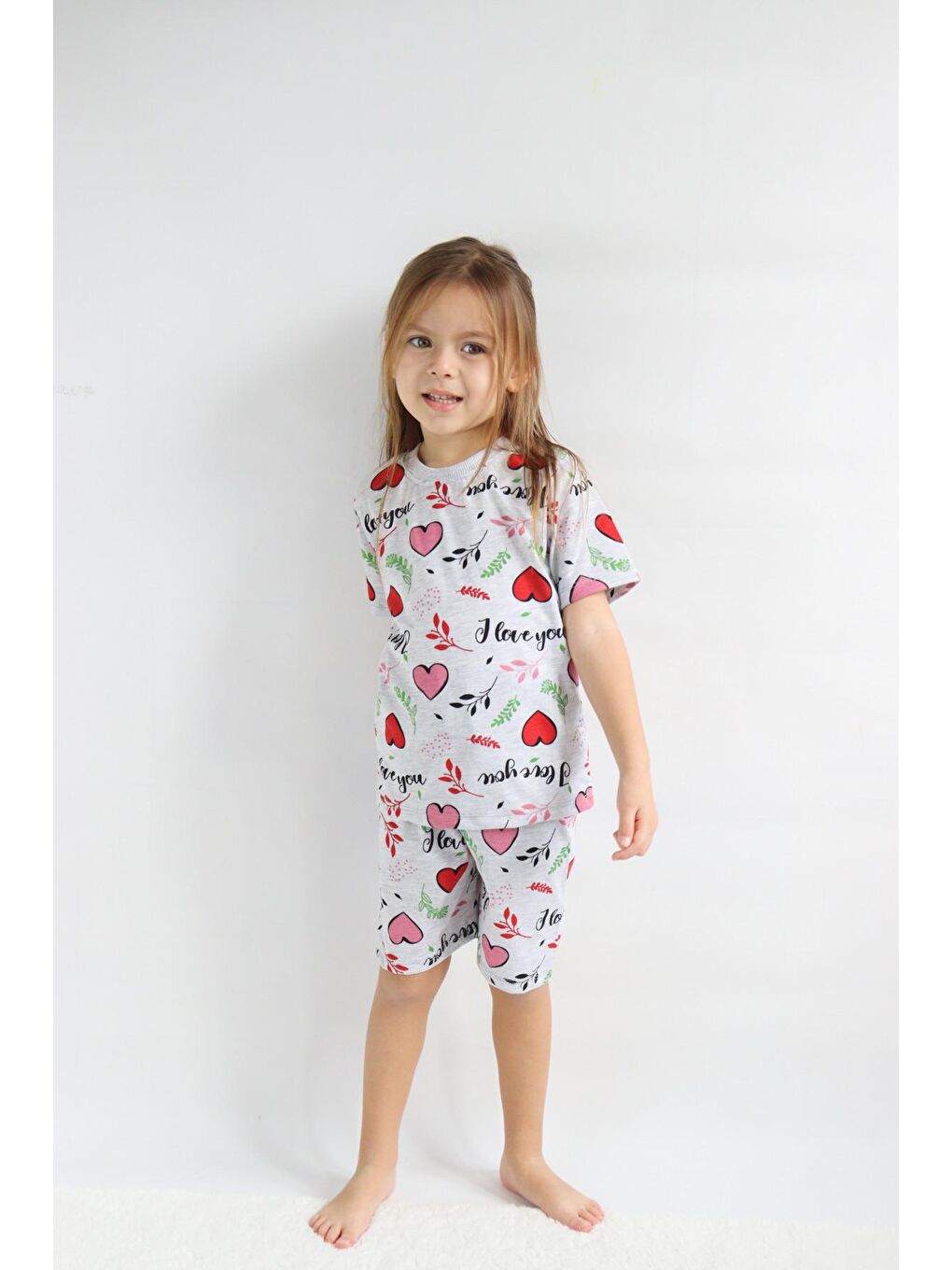 Kırmızı Kız Çocuk Gri Baskılı Şortlu Alt-Üst Basic Takım 3-10 Yaş-6