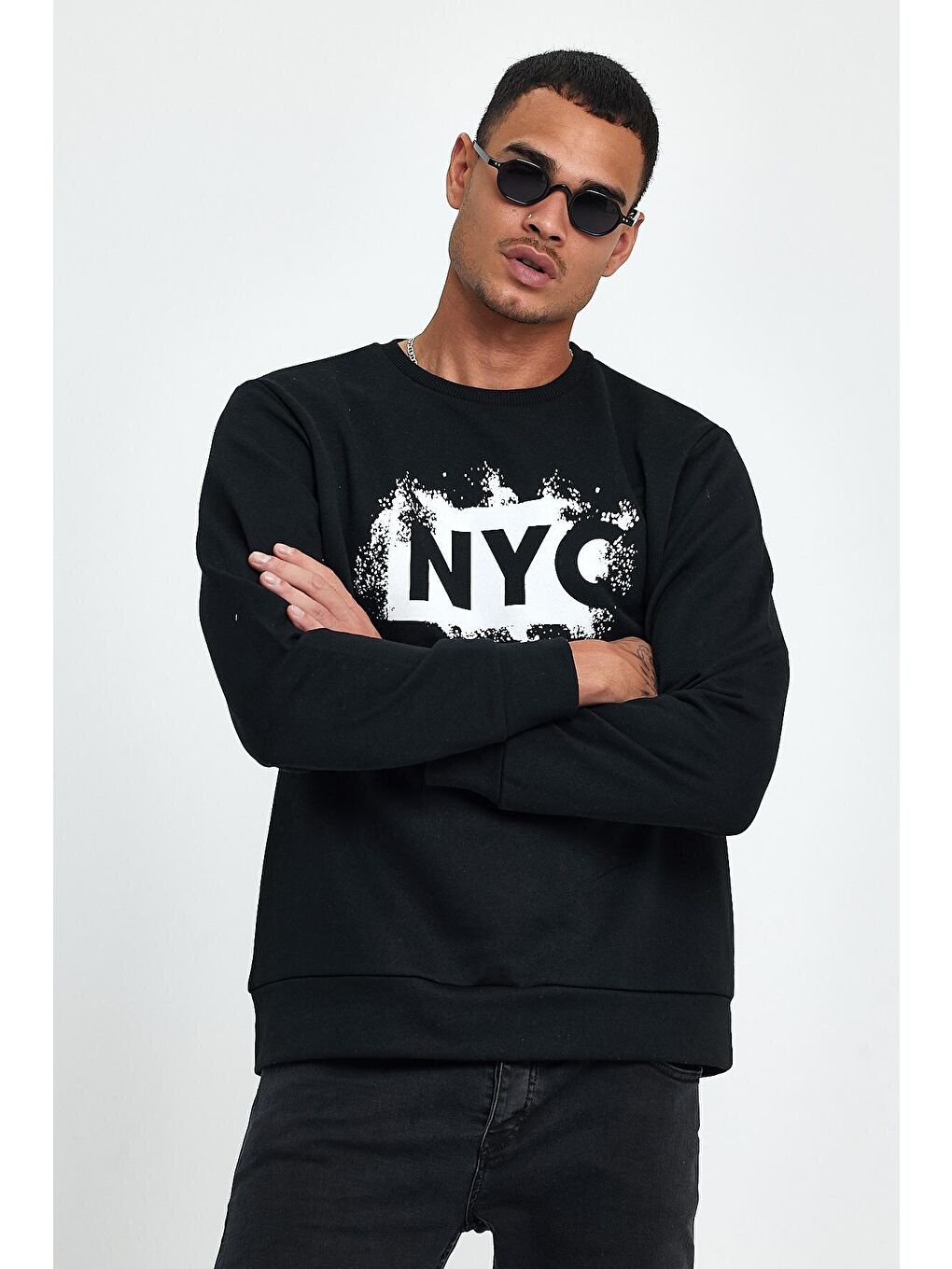 Siyah Erkek Bisiklet Yaka Regular Fit 3 İplik Kalın NYC Baskılı Sweatshirt spr24sw24-4