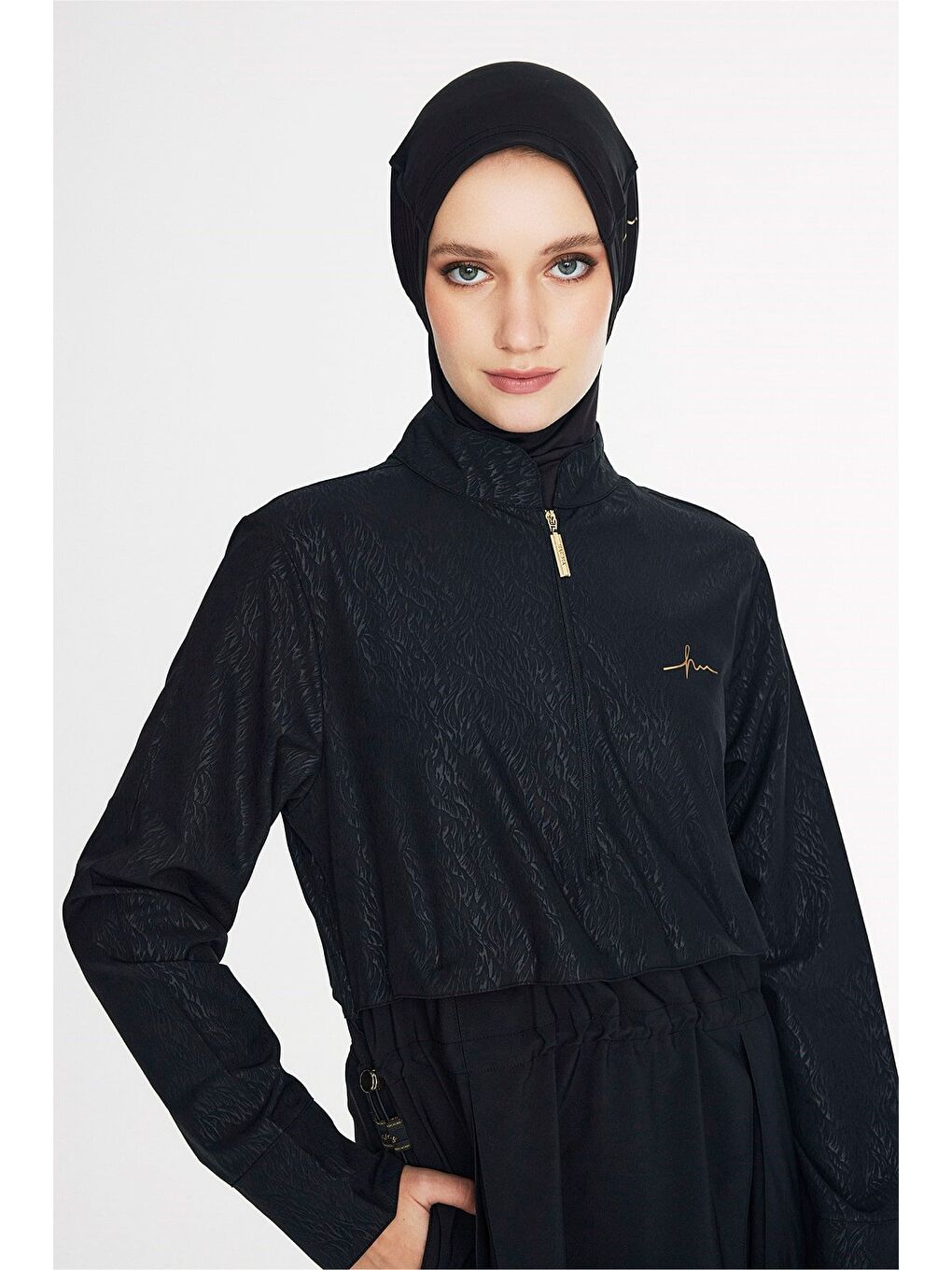 Vaha Koleksiyonu Dokulu Kumaş Siyah 5 Parça Tam Tesettür Mayo Takımı 5081-6