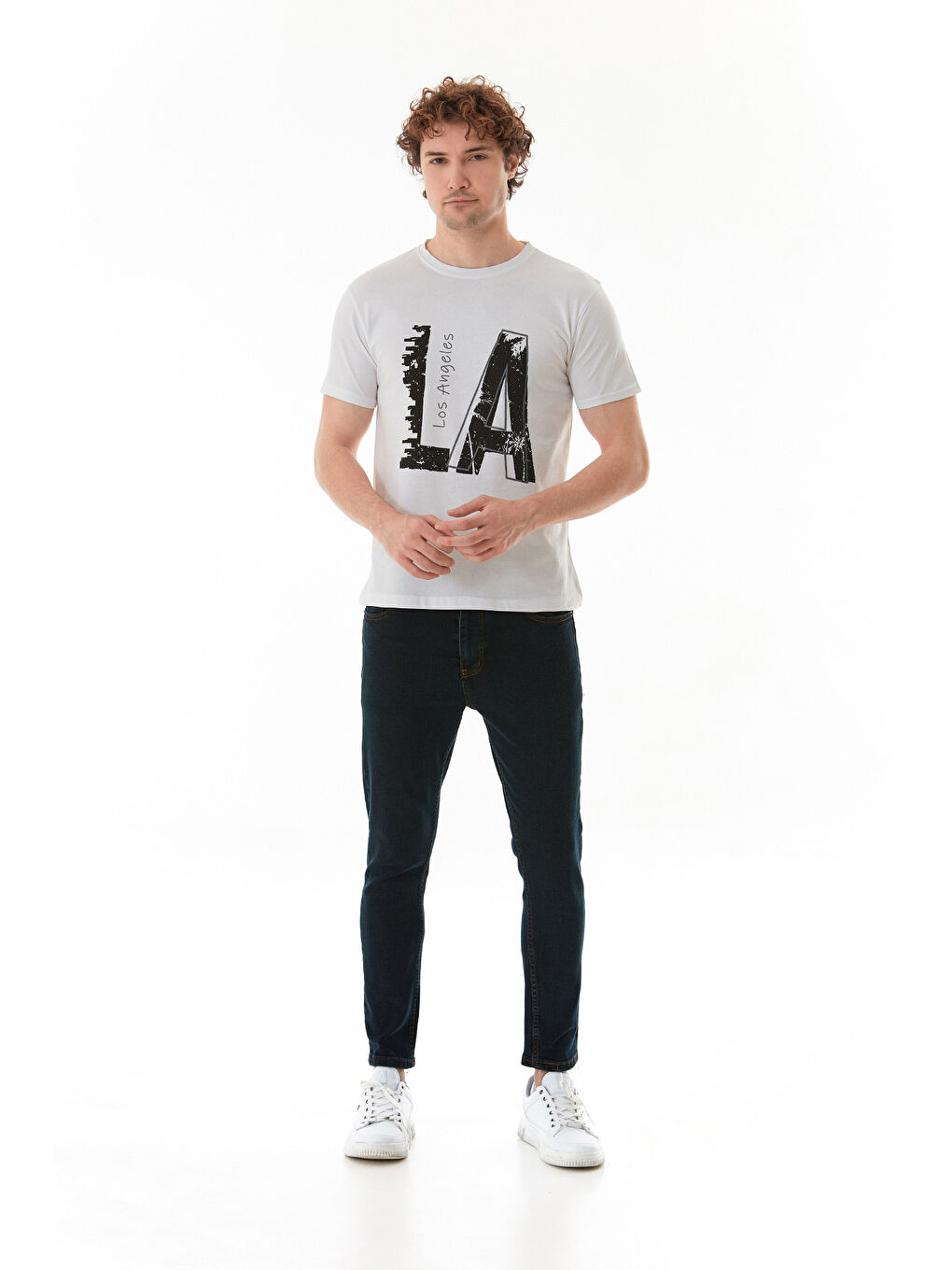 Beyaz Los Angeles Yazı Baskılı Bisiklet Yaka Tişört-1