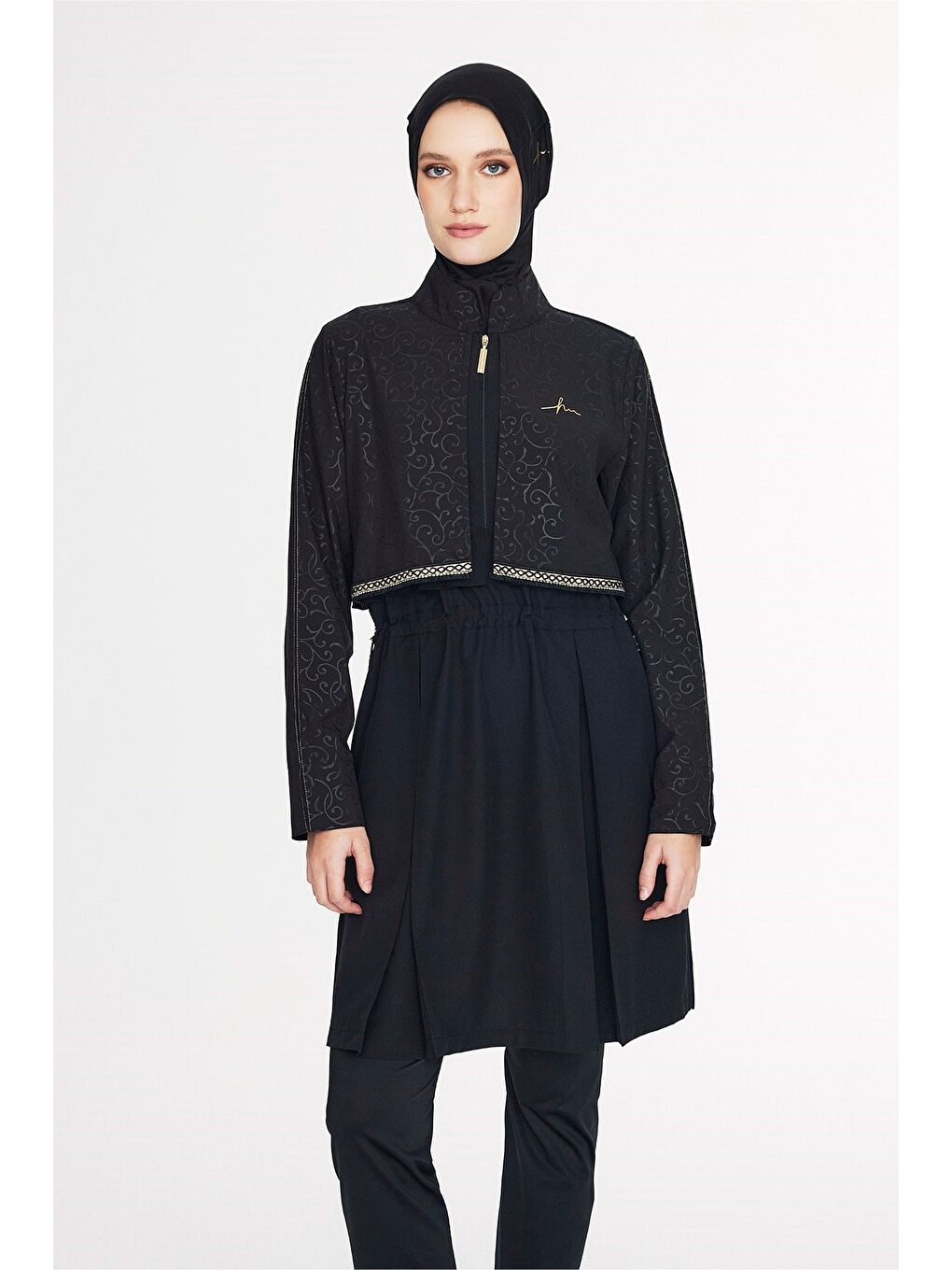 Vaha Koleksiyonu Dokulu Kumaş Nakışlı Siyah 5 Parça Tam Tesettür Mayo Takımı 5087-7