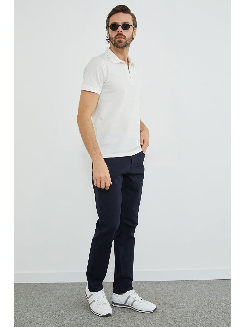 Ekru Yarım Fermuarlı Petek Kumaş Polo Yaka Tişört-2