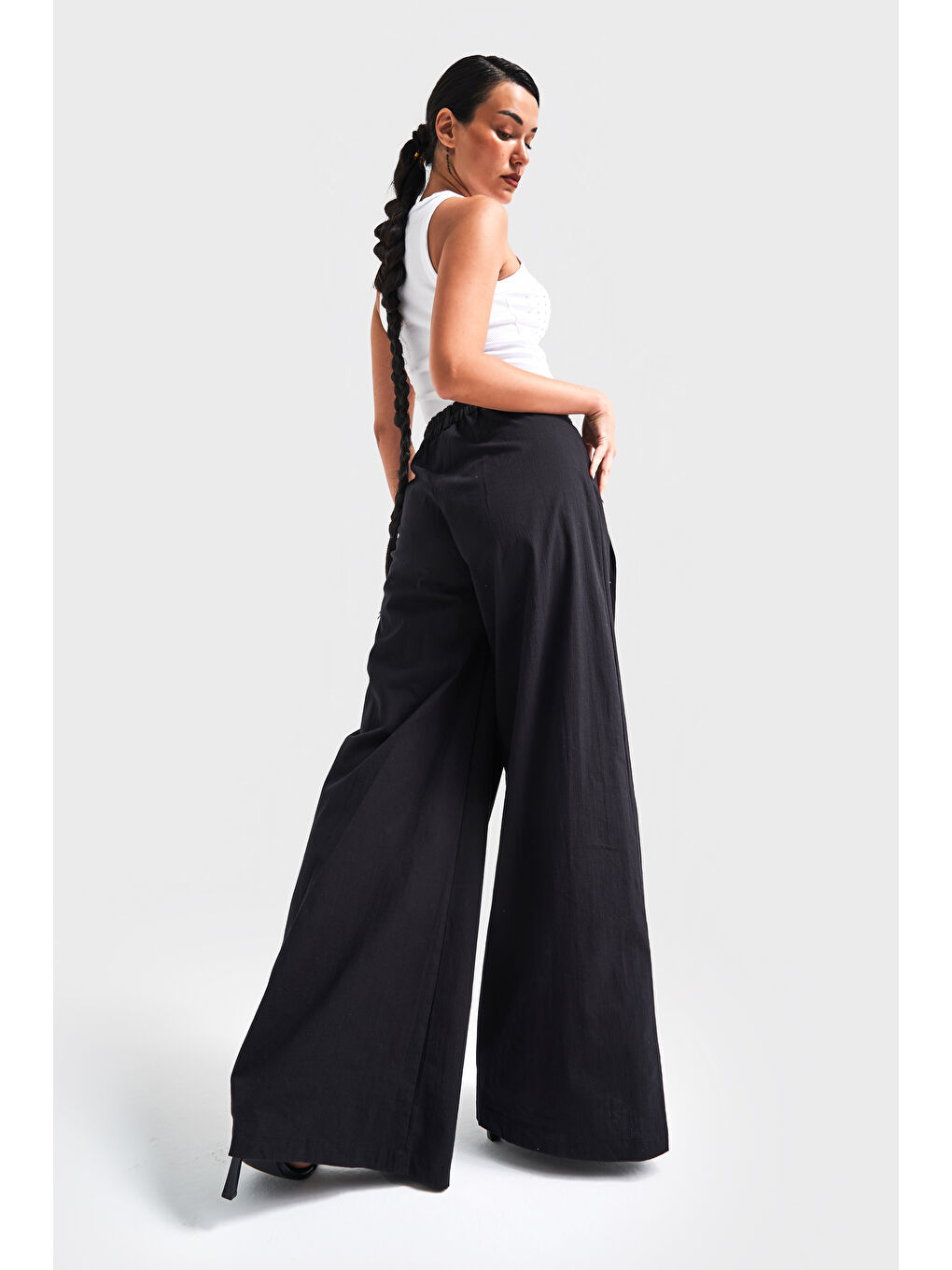 Siyah Kadın Esnek Keten Kumaş Palazzo Fit Tasarım Pantolon-4