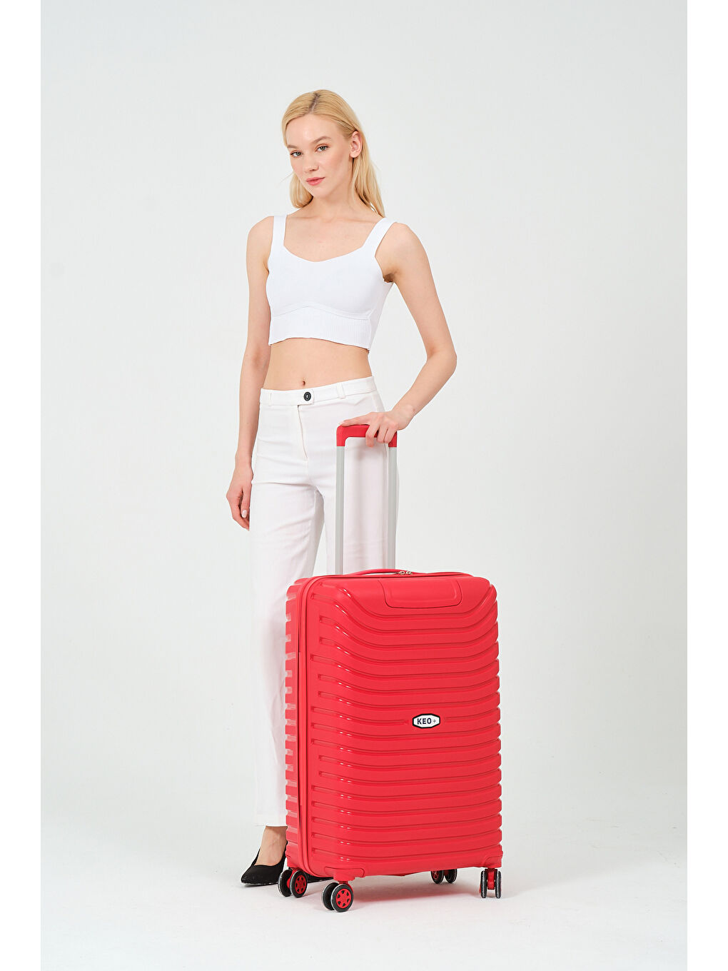 Orta Boy Kırmızı PP Valiz-3
