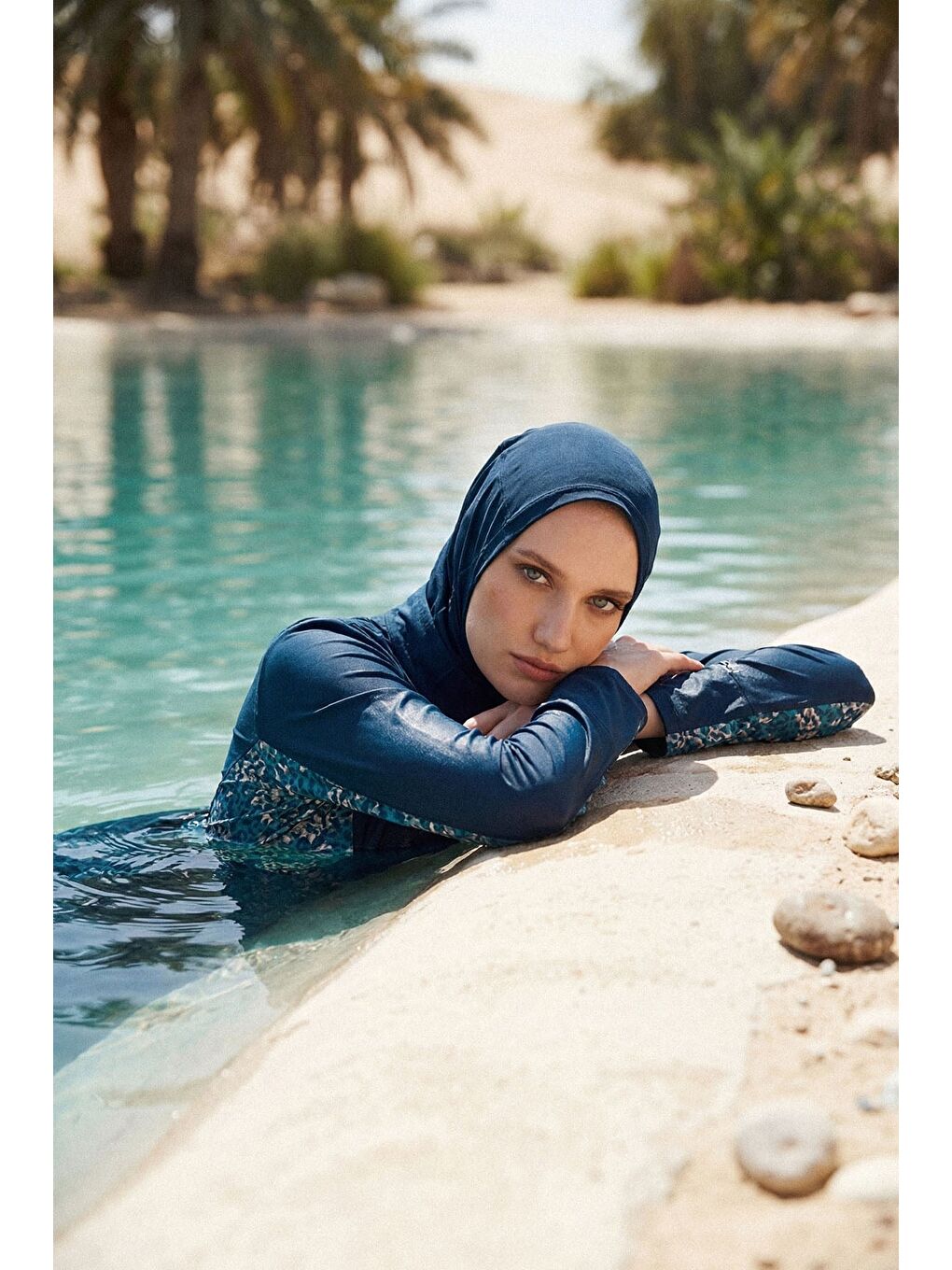 Petrol Vaha Koleksiyonu Kol Altı Desenli Lacivert 5 Parça Tam Tesettür Mayo Takımı 5089-1