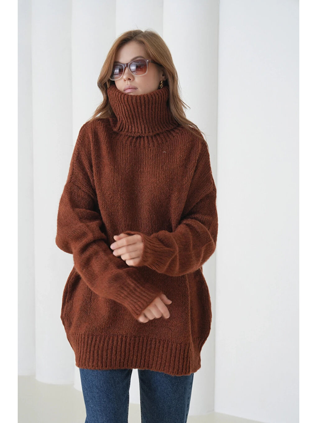 Kahverengi Kadın Balıkçı Yaka Kaşkorse Oversize Triko Tunik-1