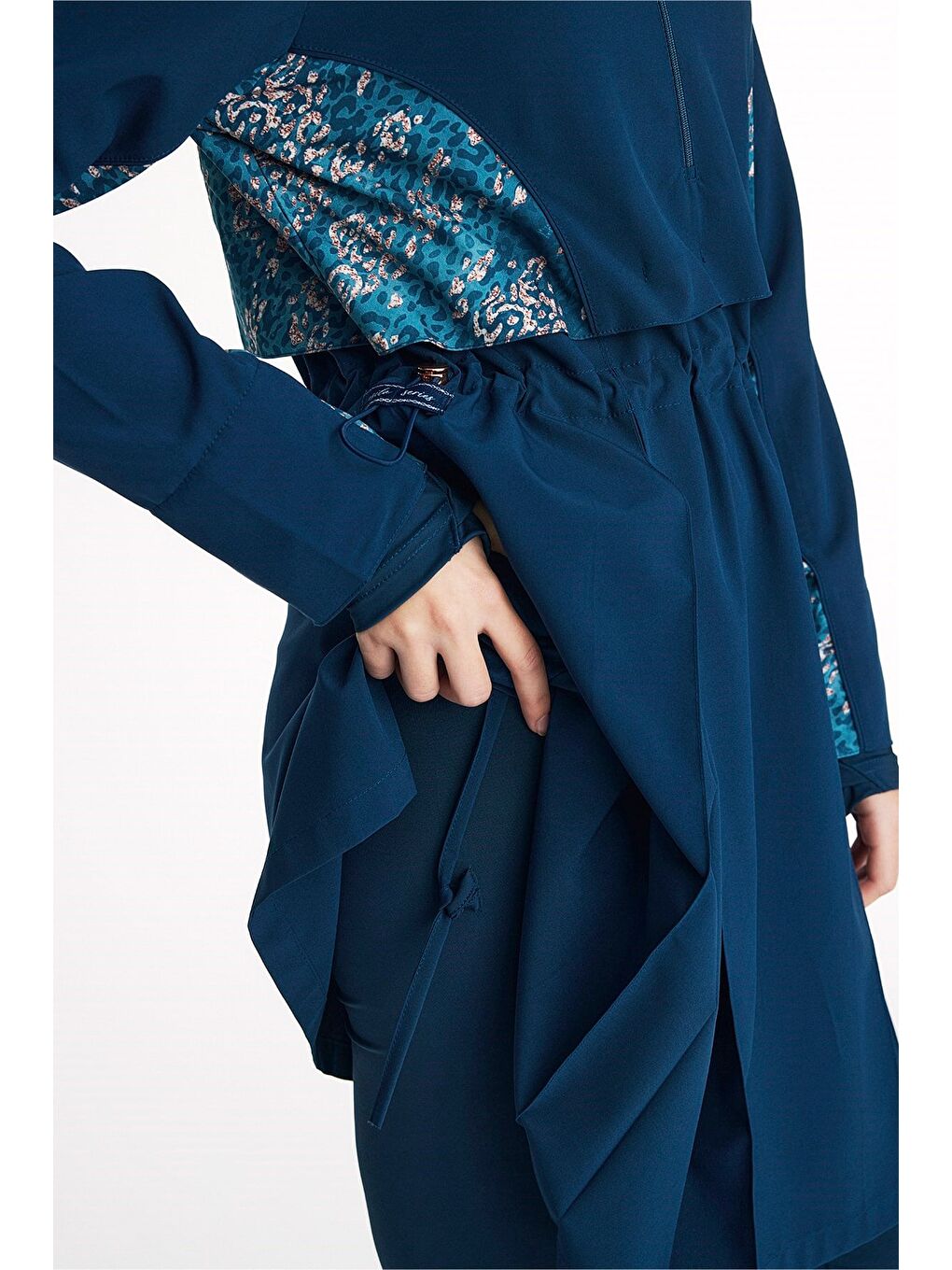 Petrol Vaha Koleksiyonu Kol Altı Desenli Lacivert 5 Parça Tam Tesettür Mayo Takımı 5089-8
