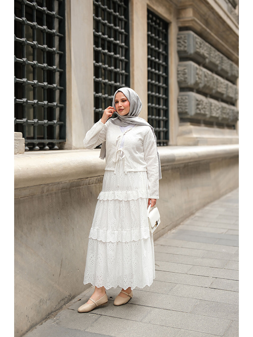 Kadın Eteği Volanlı Takım Beyaz-2